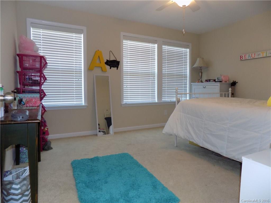 Harris Crossing - Residential