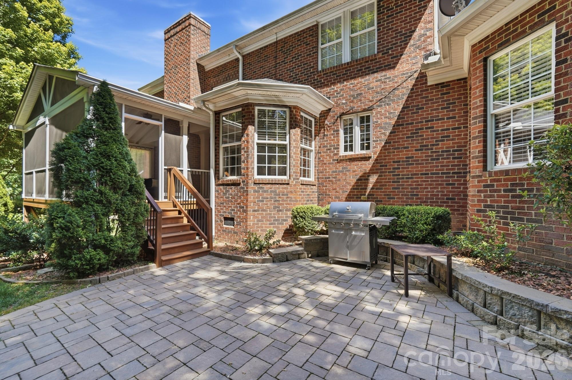 Quellin - Residential