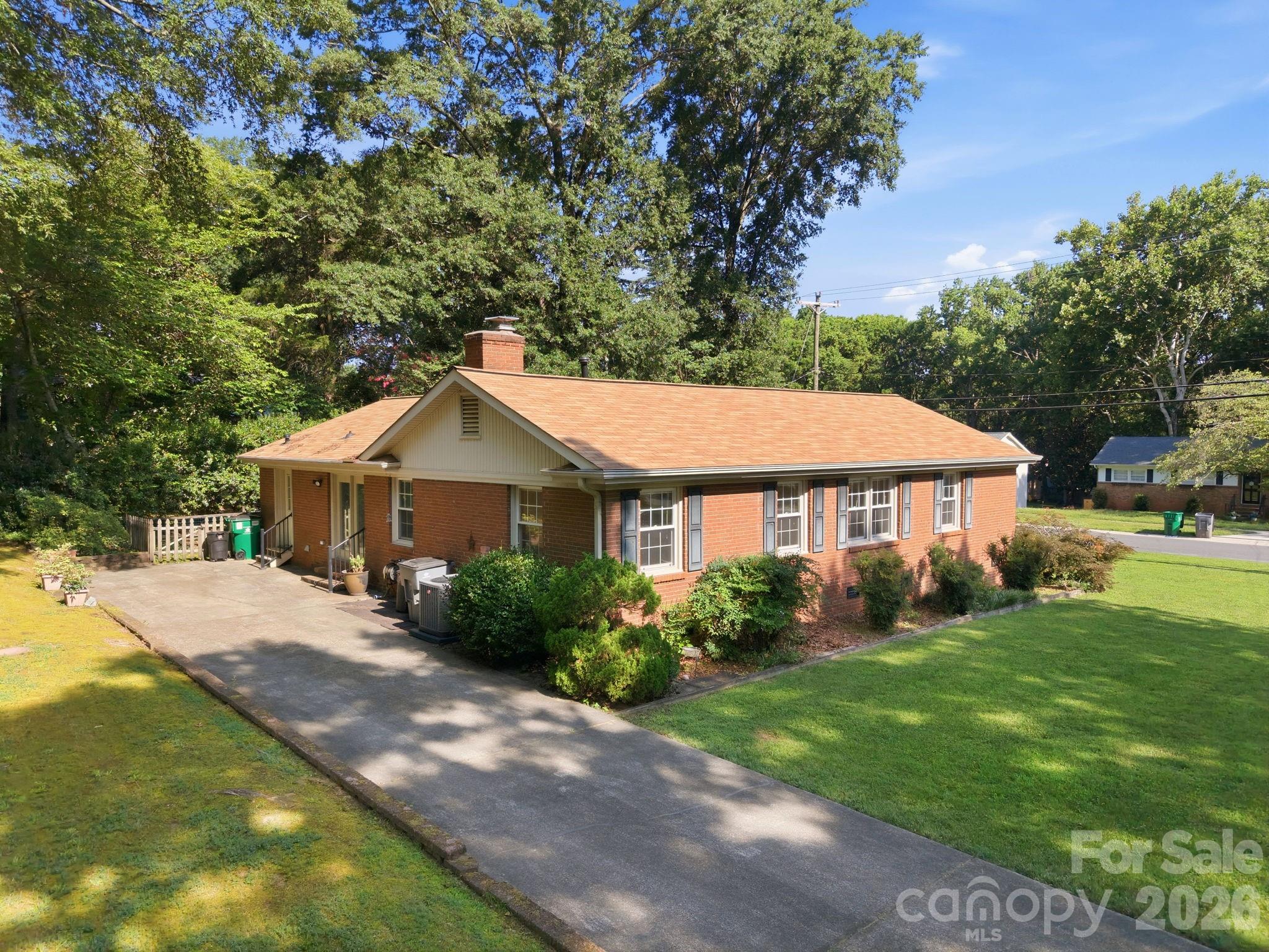 3630 Sulkirk Road 1