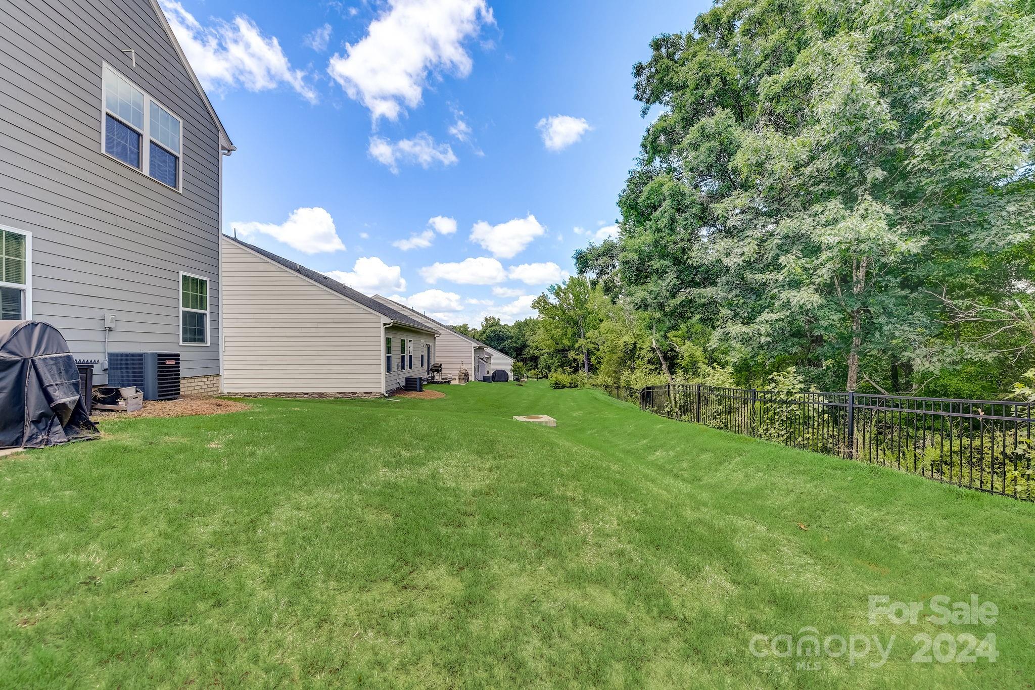Cottage Green - Residential