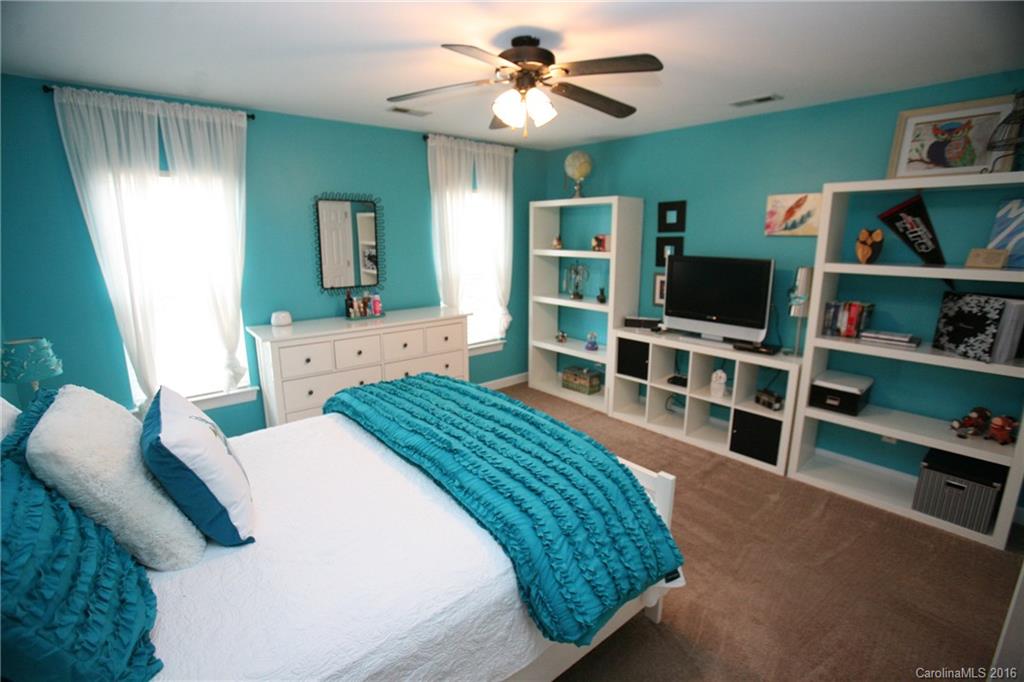 Sheffield Manor - Residential