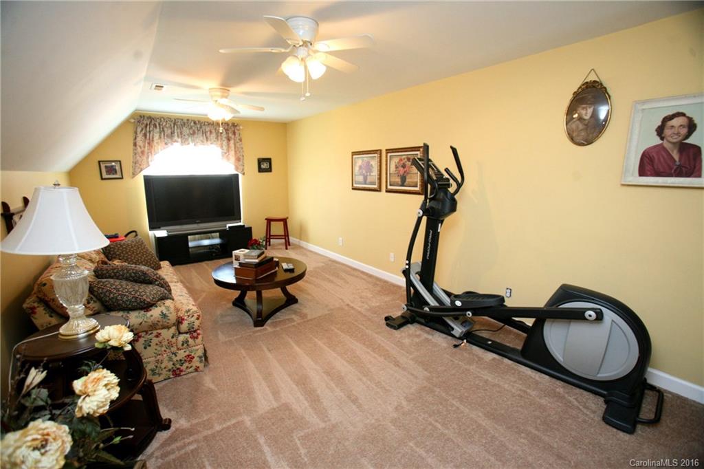 Sheffield Manor - Residential