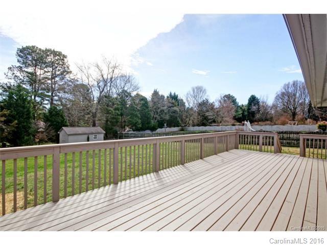 Idlewood Harbor - Residential Lease