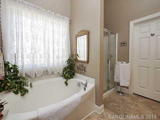 Stonetrace - Residential