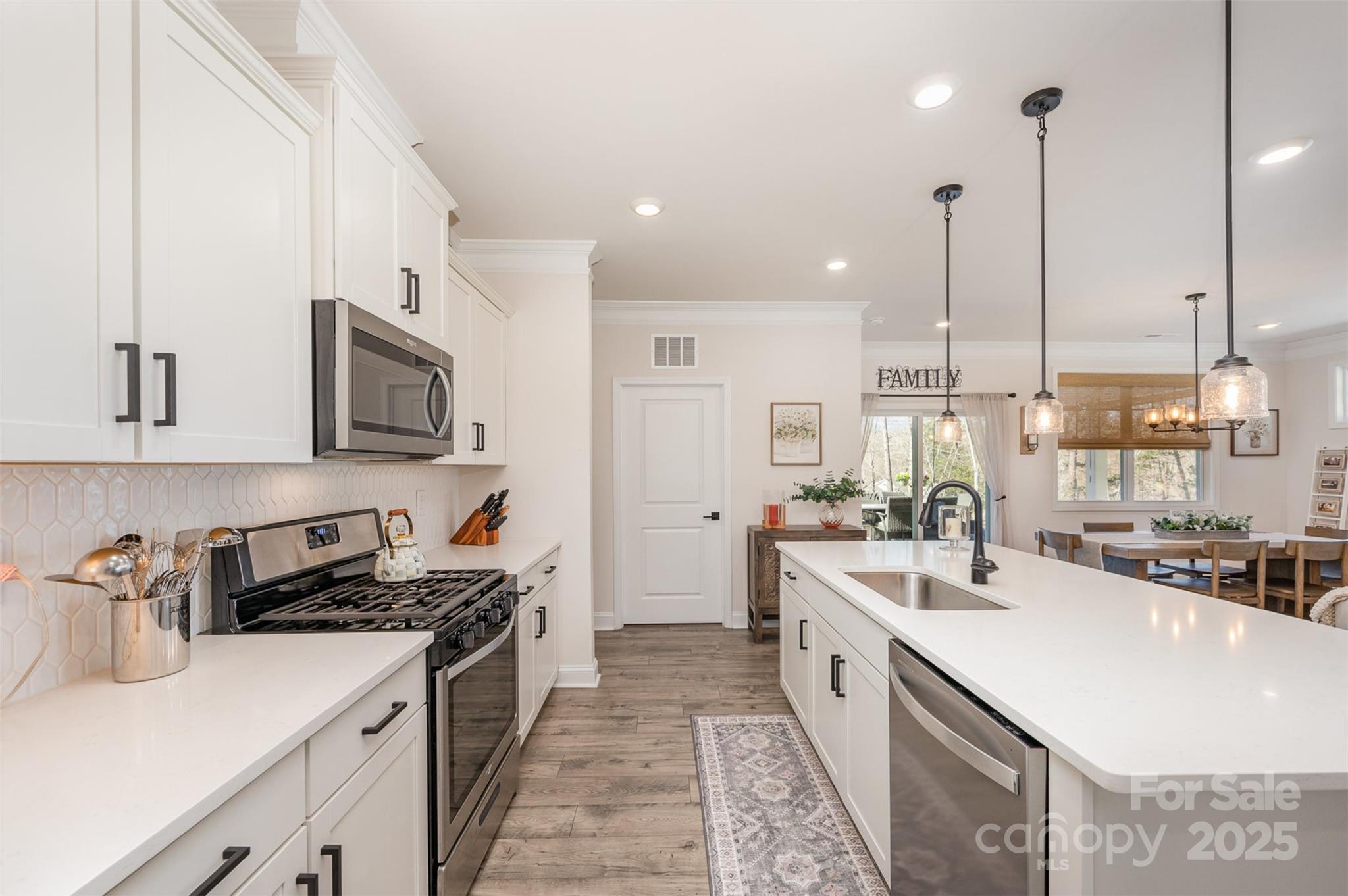 7056 Cornwallis Court