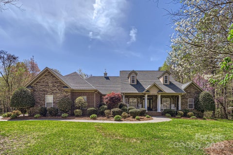Photo for 310 Frontier Circle