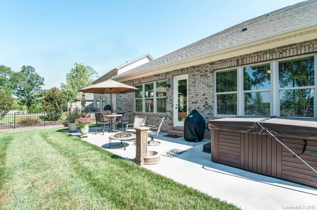 Barber Rock - Residential