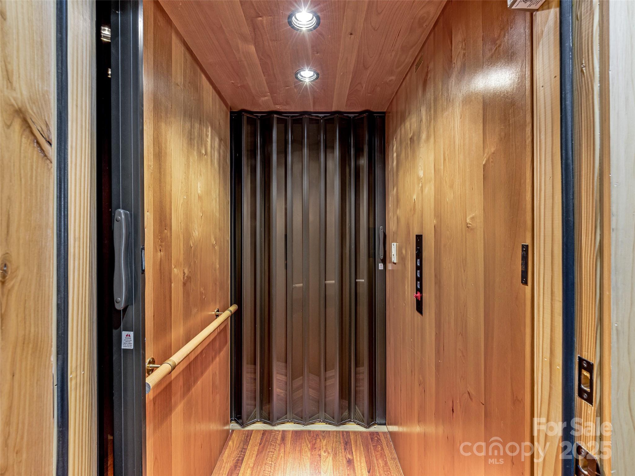 Eagle Lake - Residential