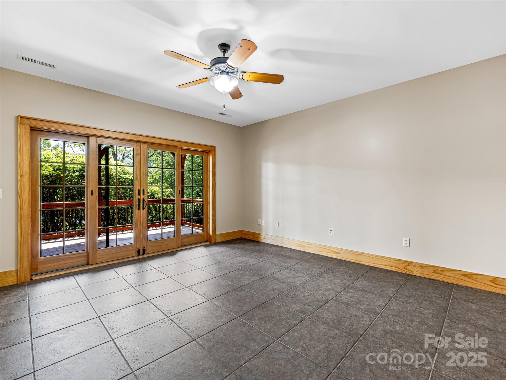 Eagle Lake - Residential