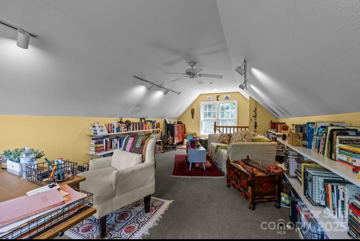 Hidden Valley Estates - Residential