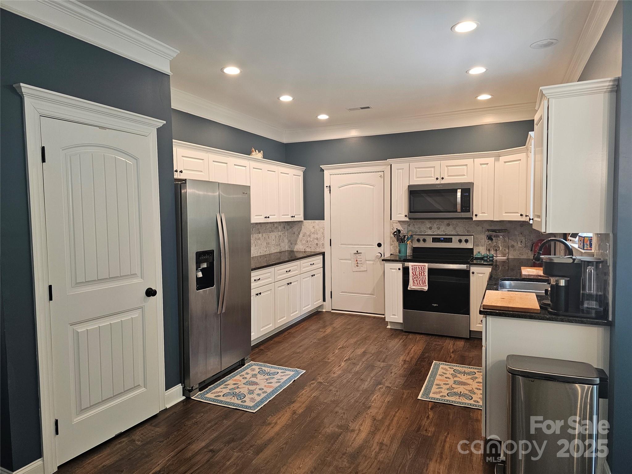 Forest Hills - Residential