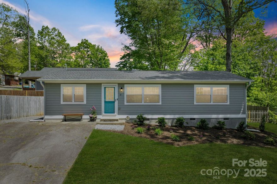 Welcome to this beautifully updated 3-bed, 2-bath home located on a quaint street and less than one mile from downtown Black Mountain! Renovated in 2019, this home features modern upgrades throughout, including stainless steel appliances, stylish finishes, and a layout designed for comfortable living. Enjoy peekaboo mountain views from the back deck, perfect for morning coffee or evening gatherings. The fully fenced backyard is a great space for kids, pets, or gardening. Adventure and leisure are just minutes away—hiking trails in Montreat, Lake Tomahawk’s recreational pool, tennis courts, and scenic walking path are all nearby. Black Mountain offers eateries, shopping and great breweries. Downtown Asheville is just a 20 minute drive. Whether you're looking for a full-time residence or a mountain getaway, this home offers the best of Black Mountain living.