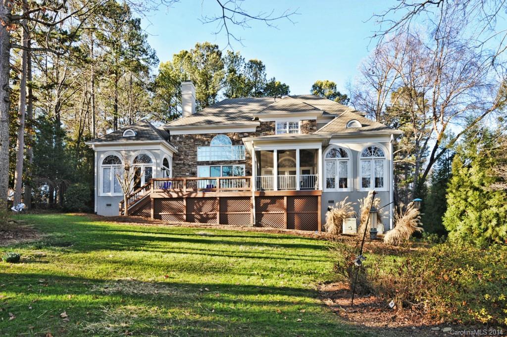 The Peninsula - Residential