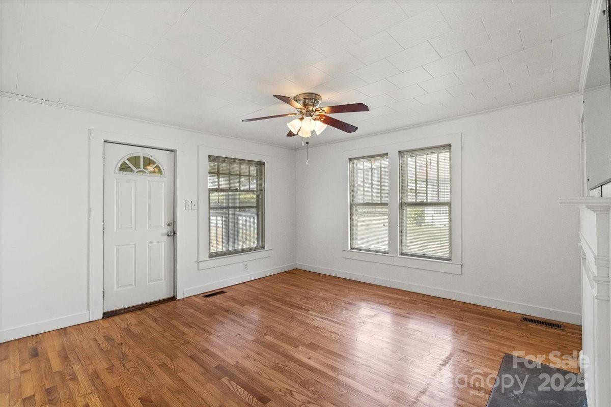 412 Wilson Street NW