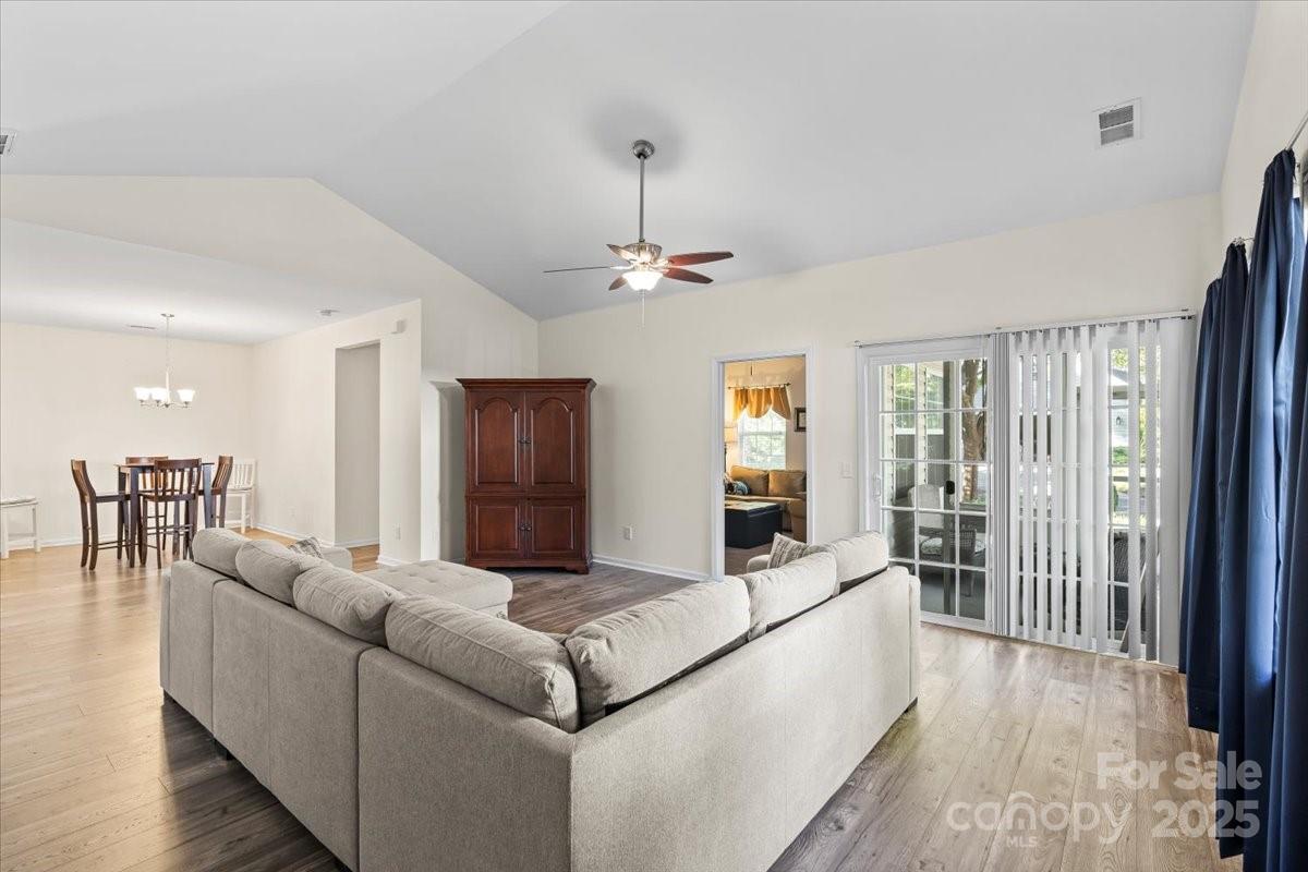 9339 Duckhorn Drive