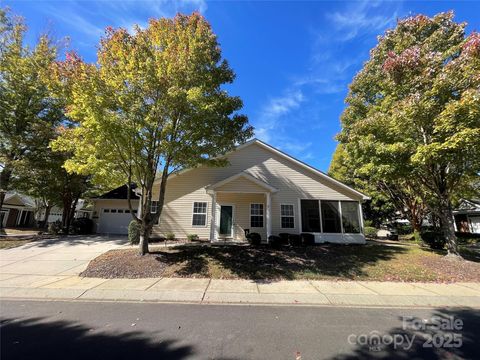 9339 Duckhorn Drive Charlotte NC 28277