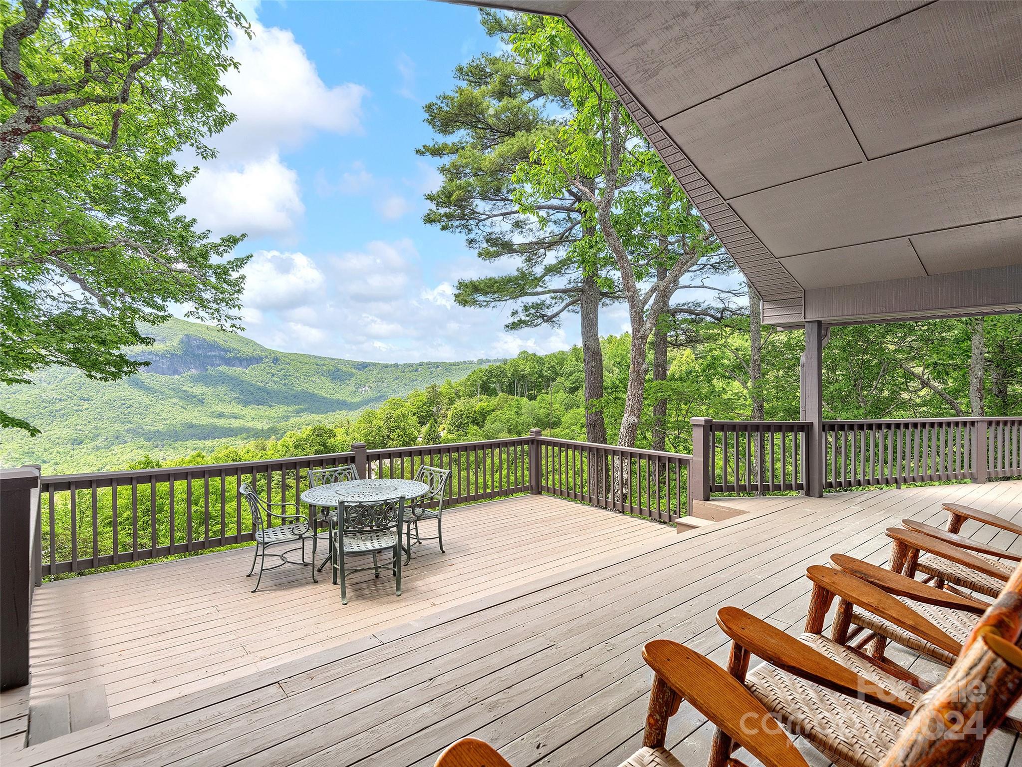 Continental Cliffs - Residential