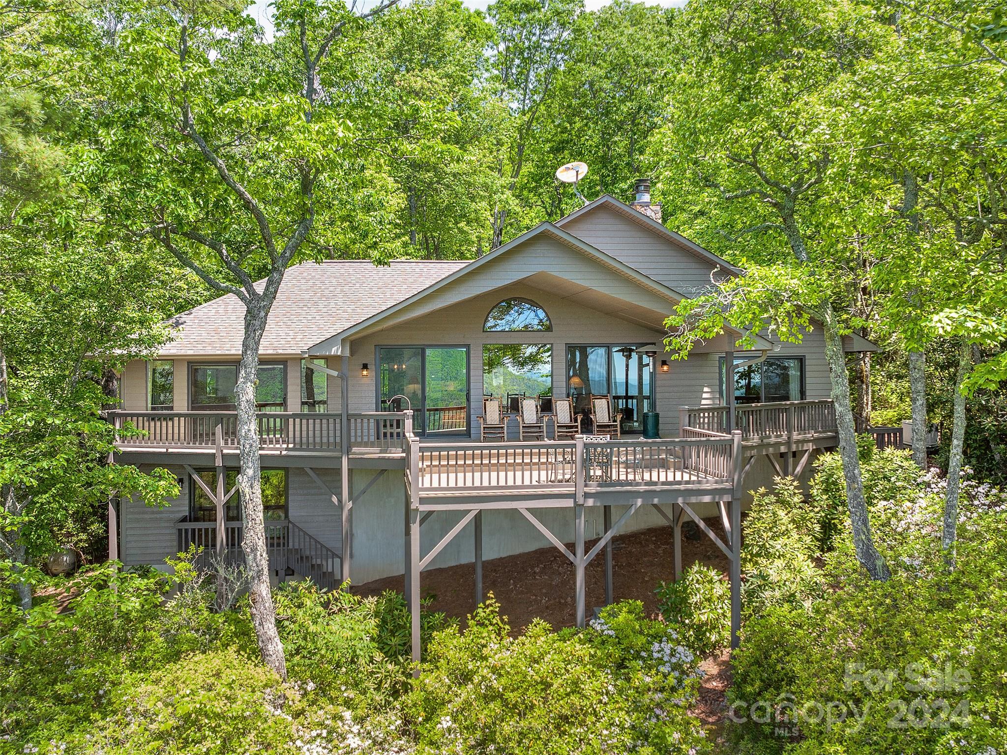 Continental Cliffs - Residential