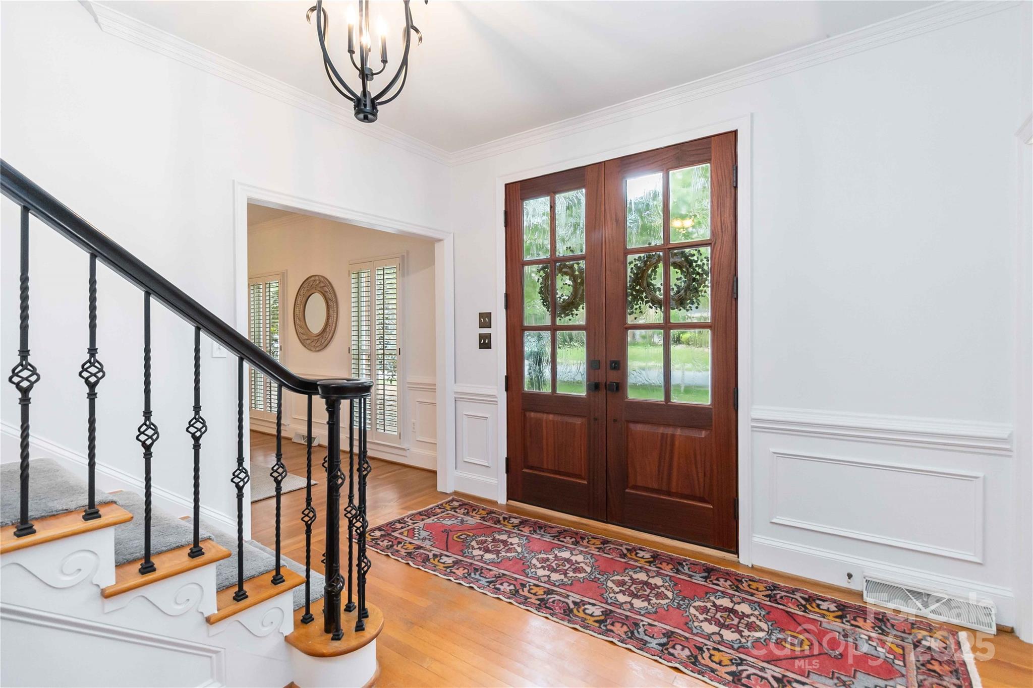 914 Mangionne Drive