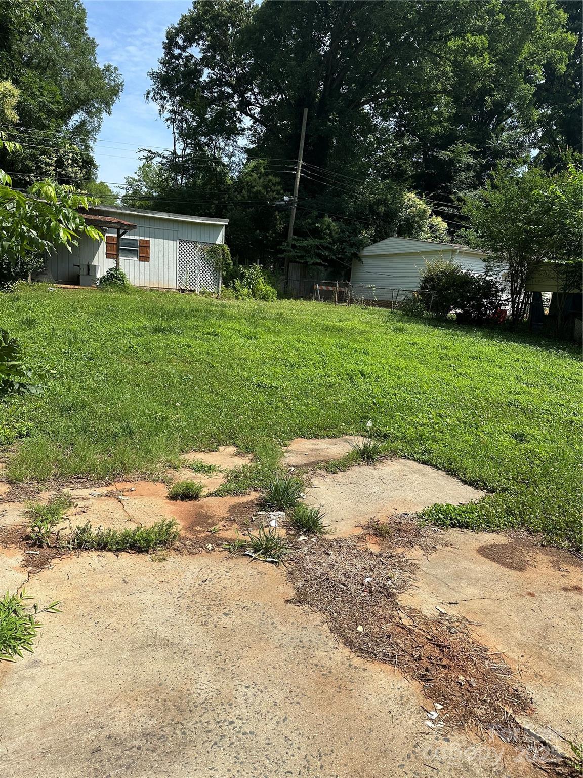 5200 Queen Anne Road