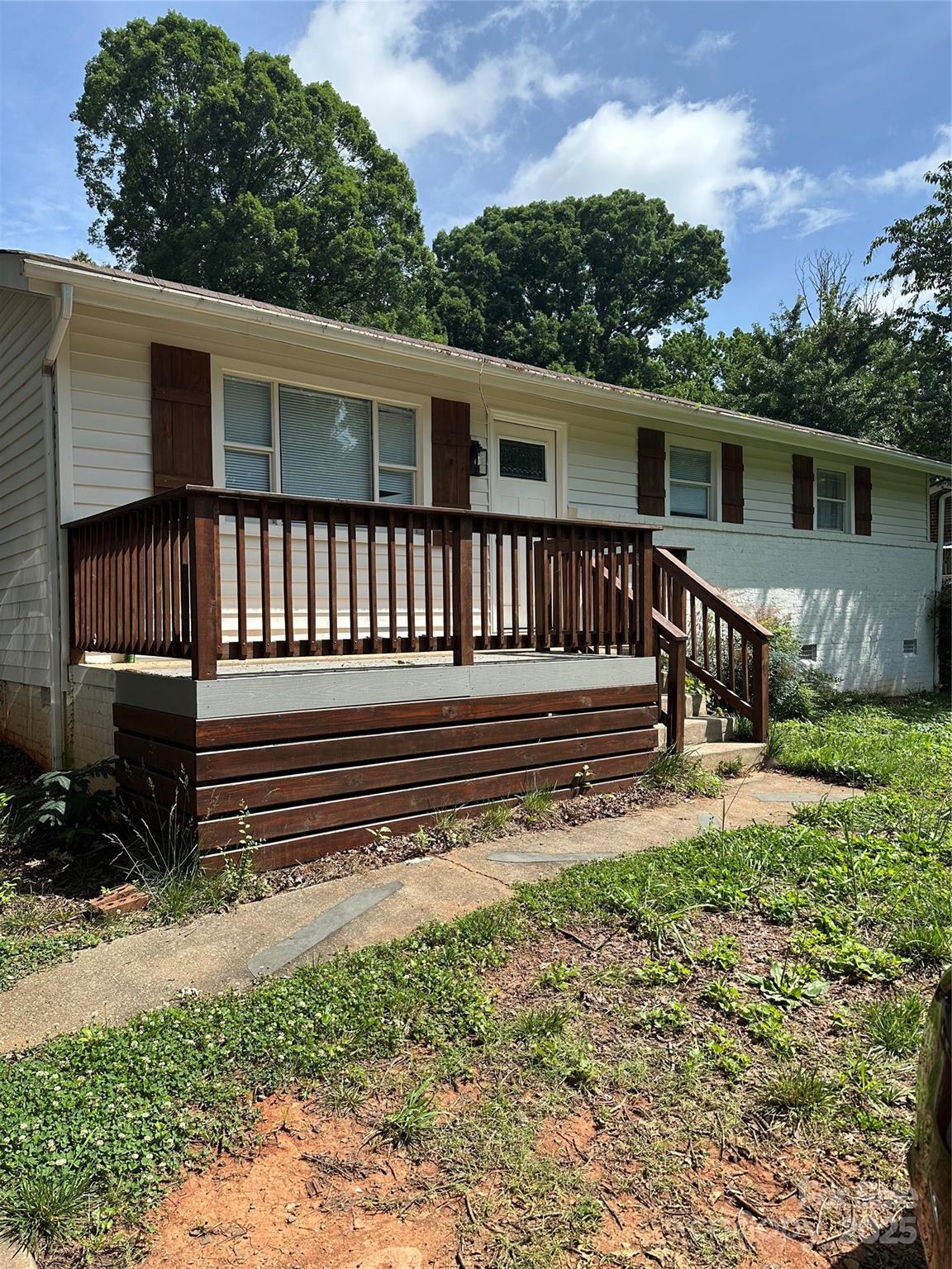 5200 Queen Anne Road