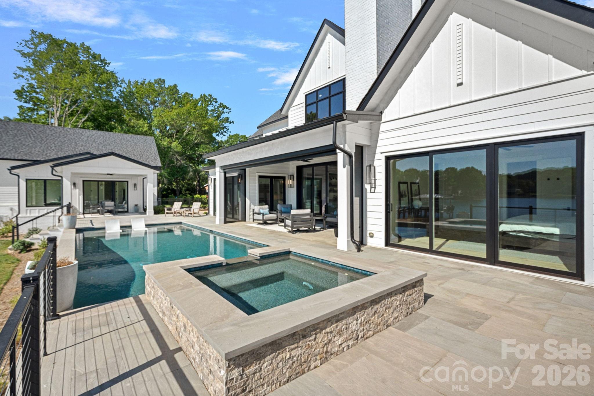 Lake Norman Island - Residential