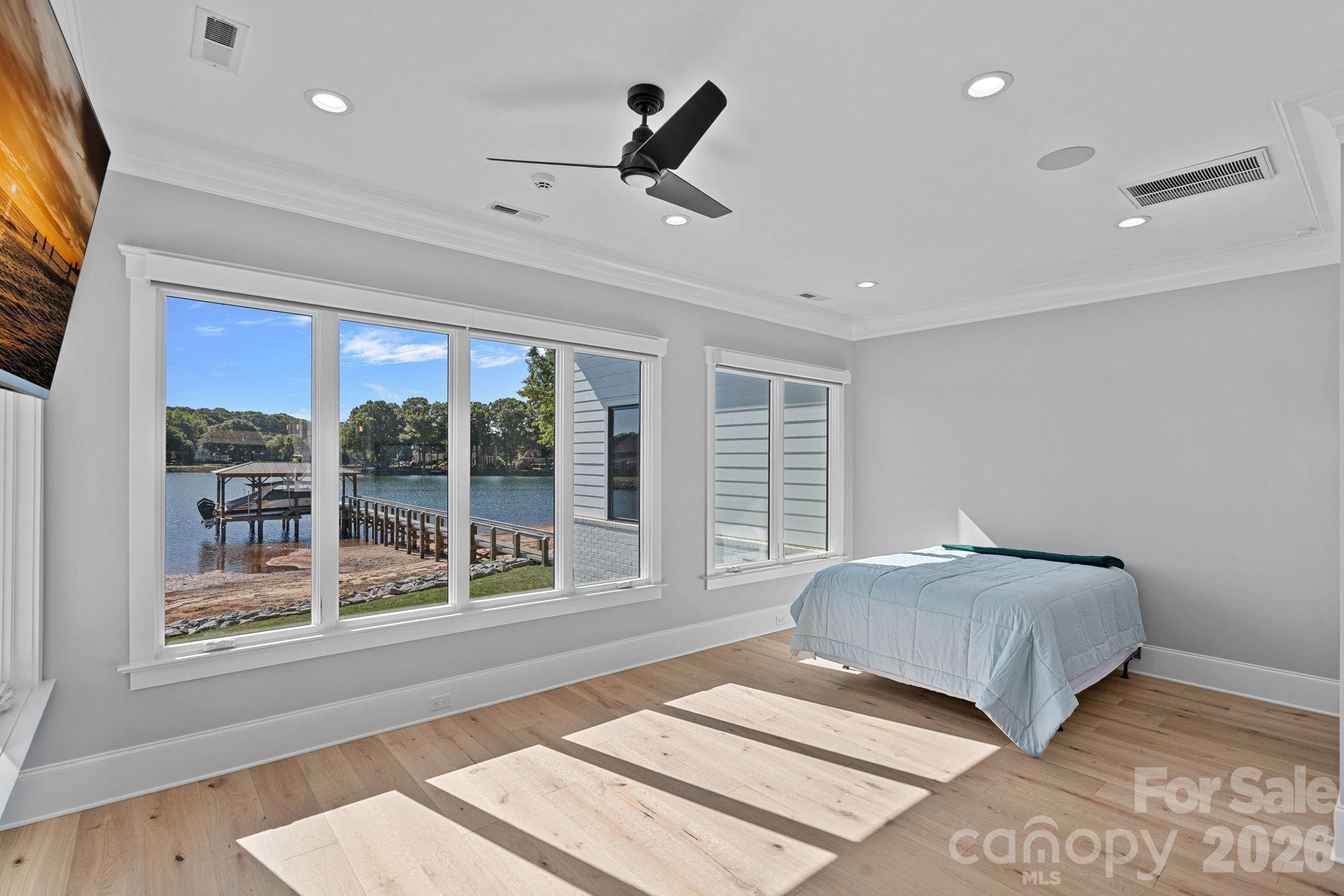 Lake Norman Island - Residential