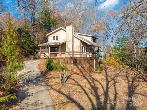 A home in Waynesville