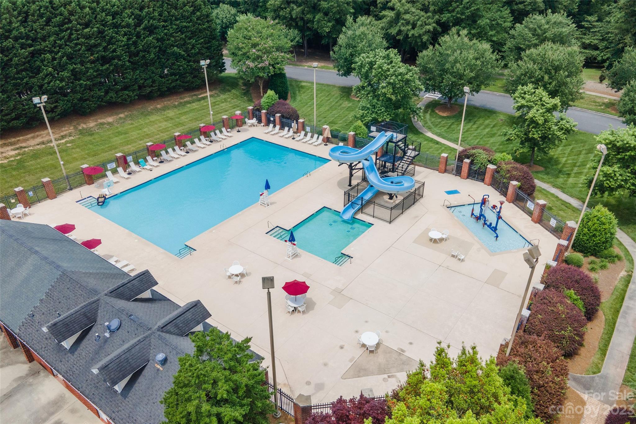 Laurel Creek - Residential