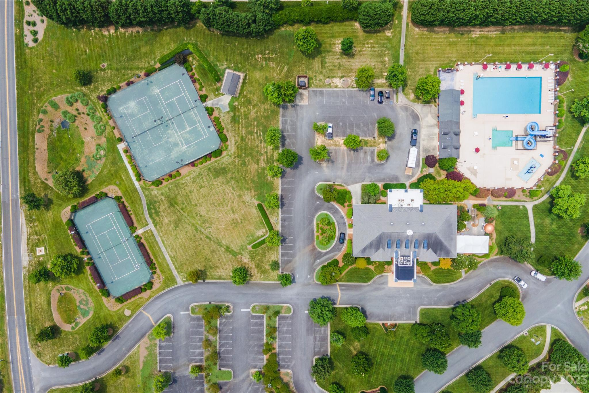 Laurel Creek - Residential