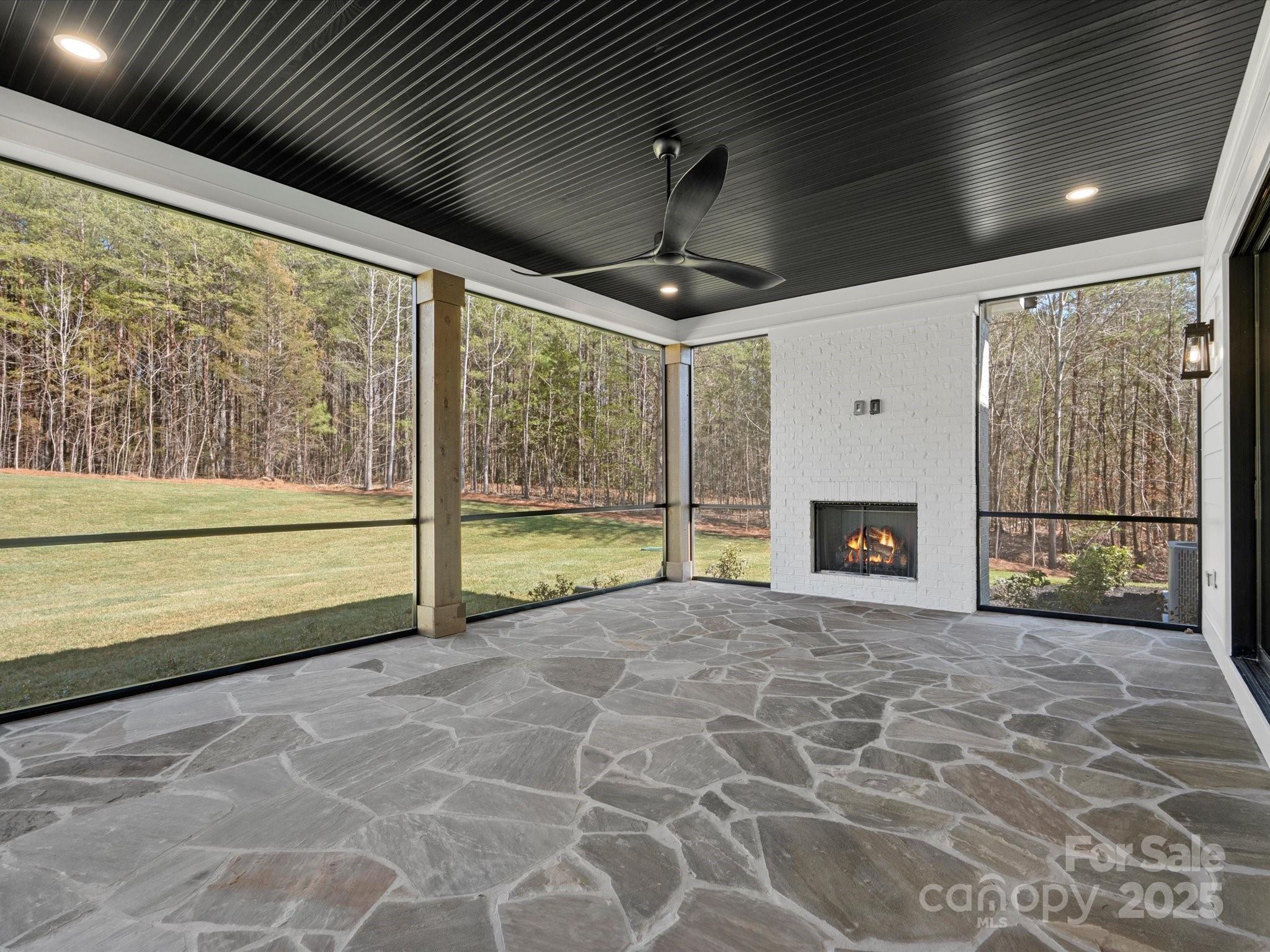 Pinnacle Ridge - Residential