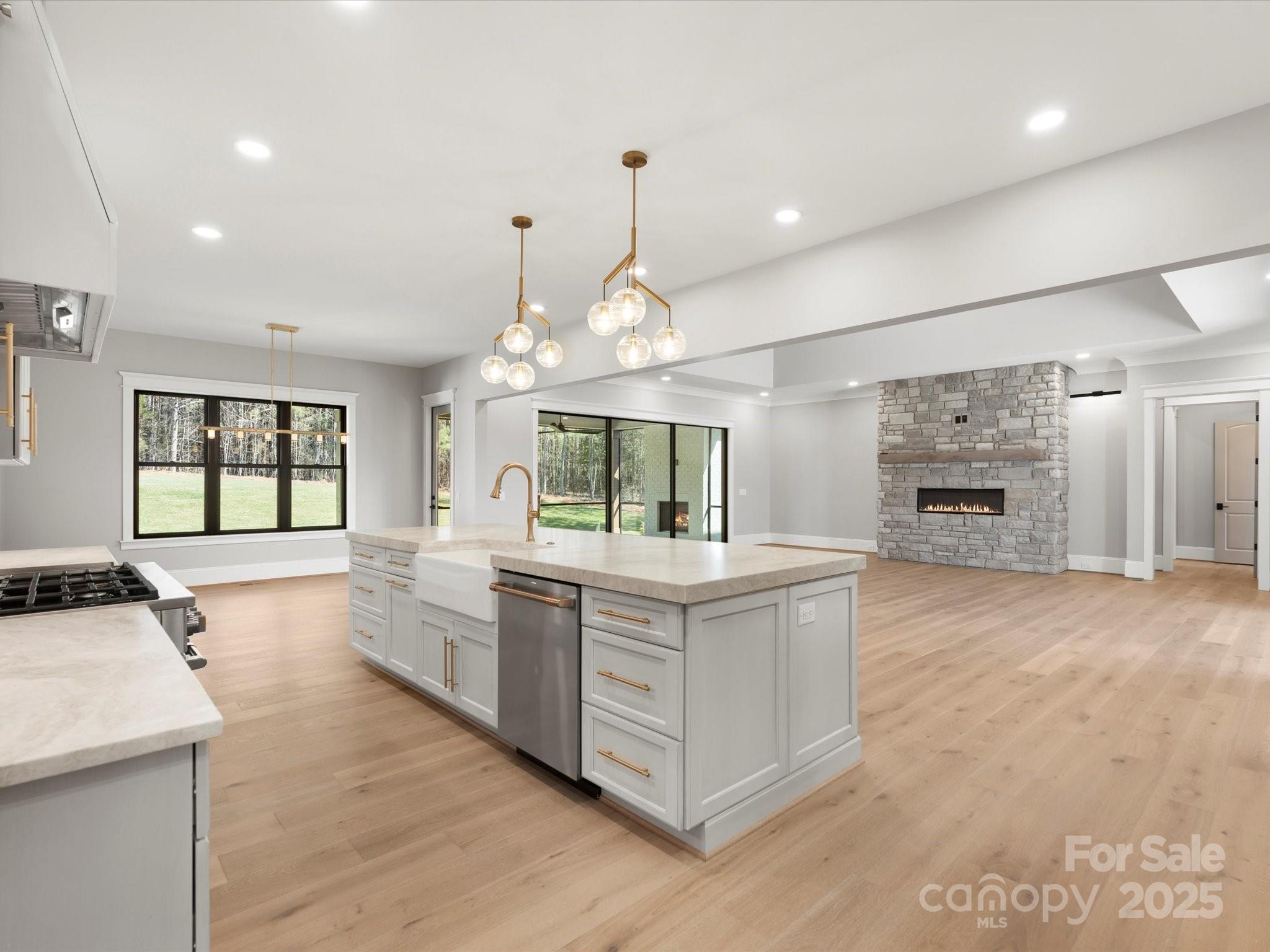 Pinnacle Ridge - Residential