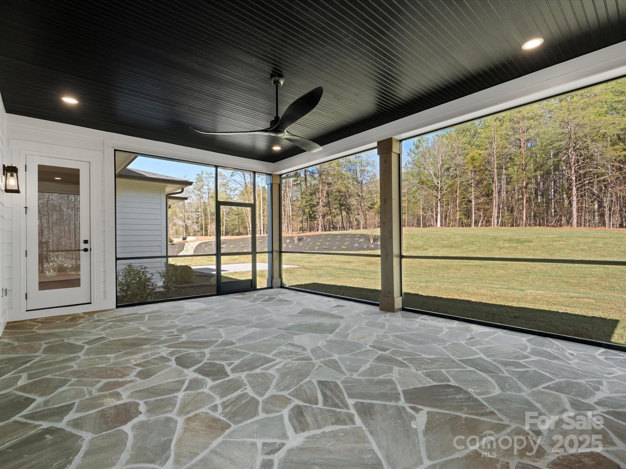 Pinnacle Ridge - Residential