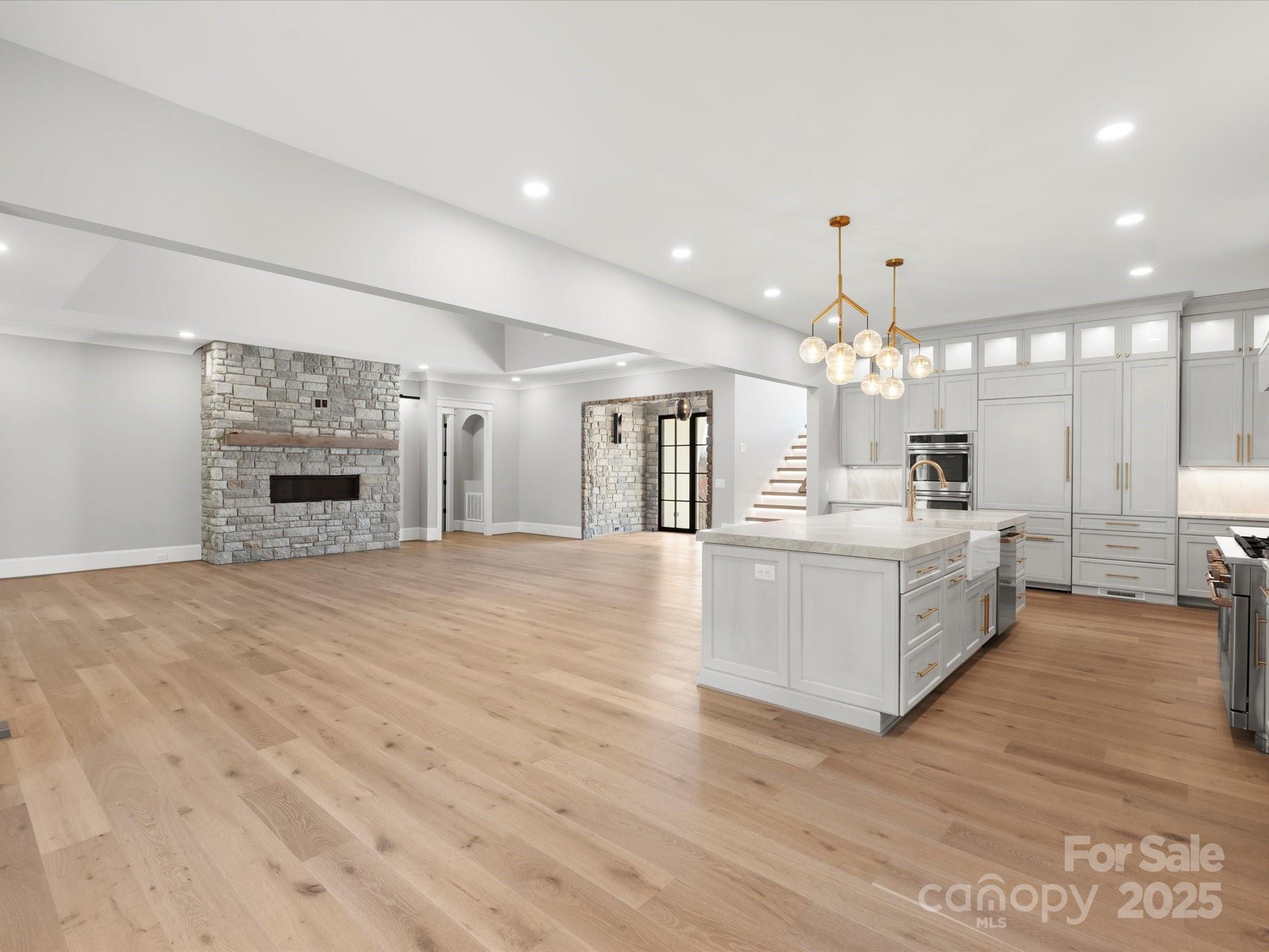 Pinnacle Ridge - Residential