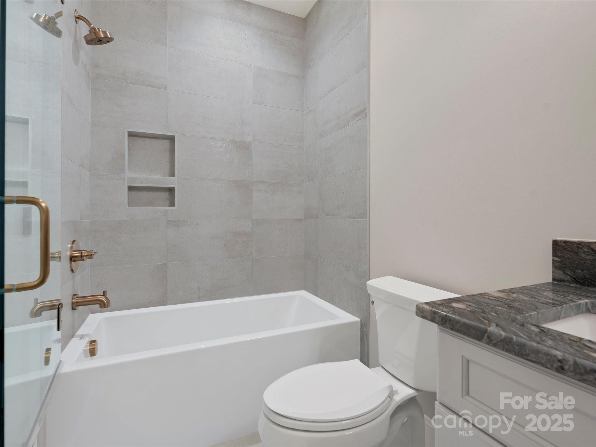 Pinnacle Ridge - Residential