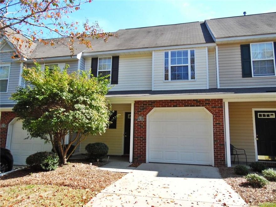 Location, location, location! Townhome in Lexington Commons with easy access to I-77, restaurants & shopping.  This 2 bedroom, 2.5 bath townhome is all you need!  Open floorplan, 2 master suites, private front porch, deck, fenced rear yard overlook woods & an attached garage!  Make this your home today! Sold in As-Is Condition.