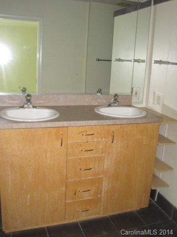 Sir Johns Hill - Residential Lease