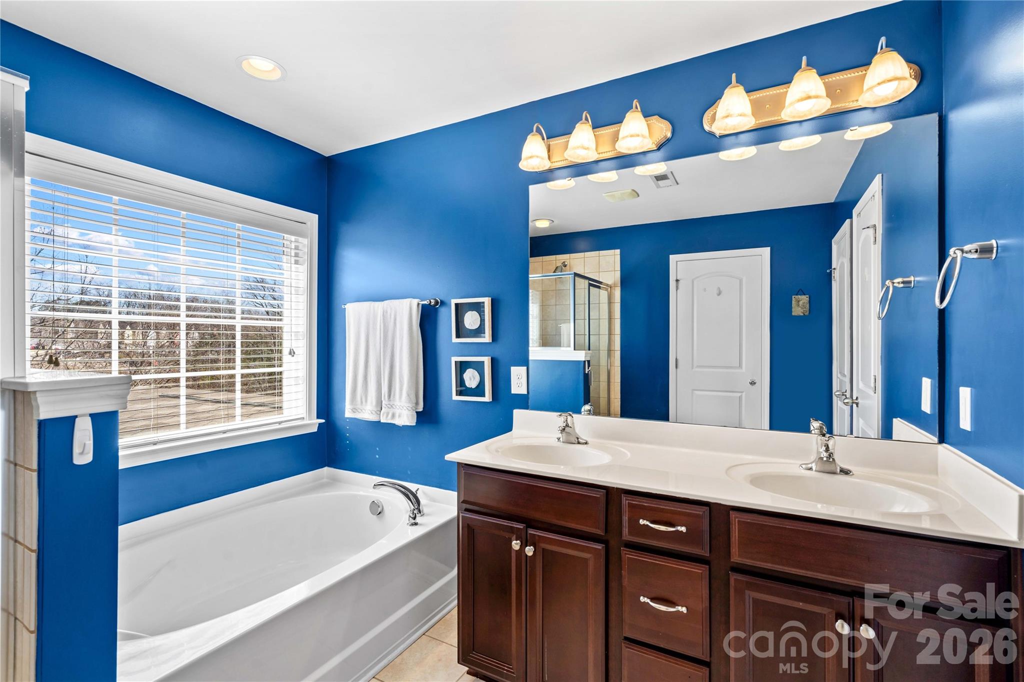 Summers Walk - Residential