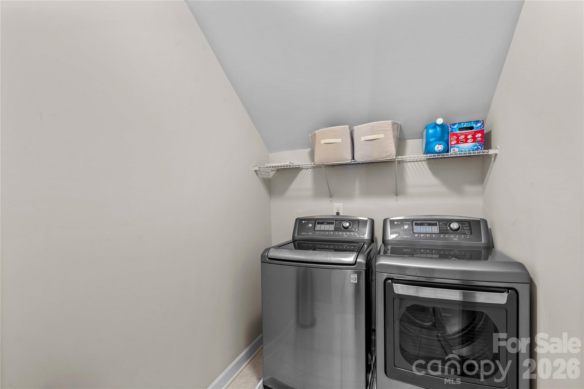 Summers Walk - Residential