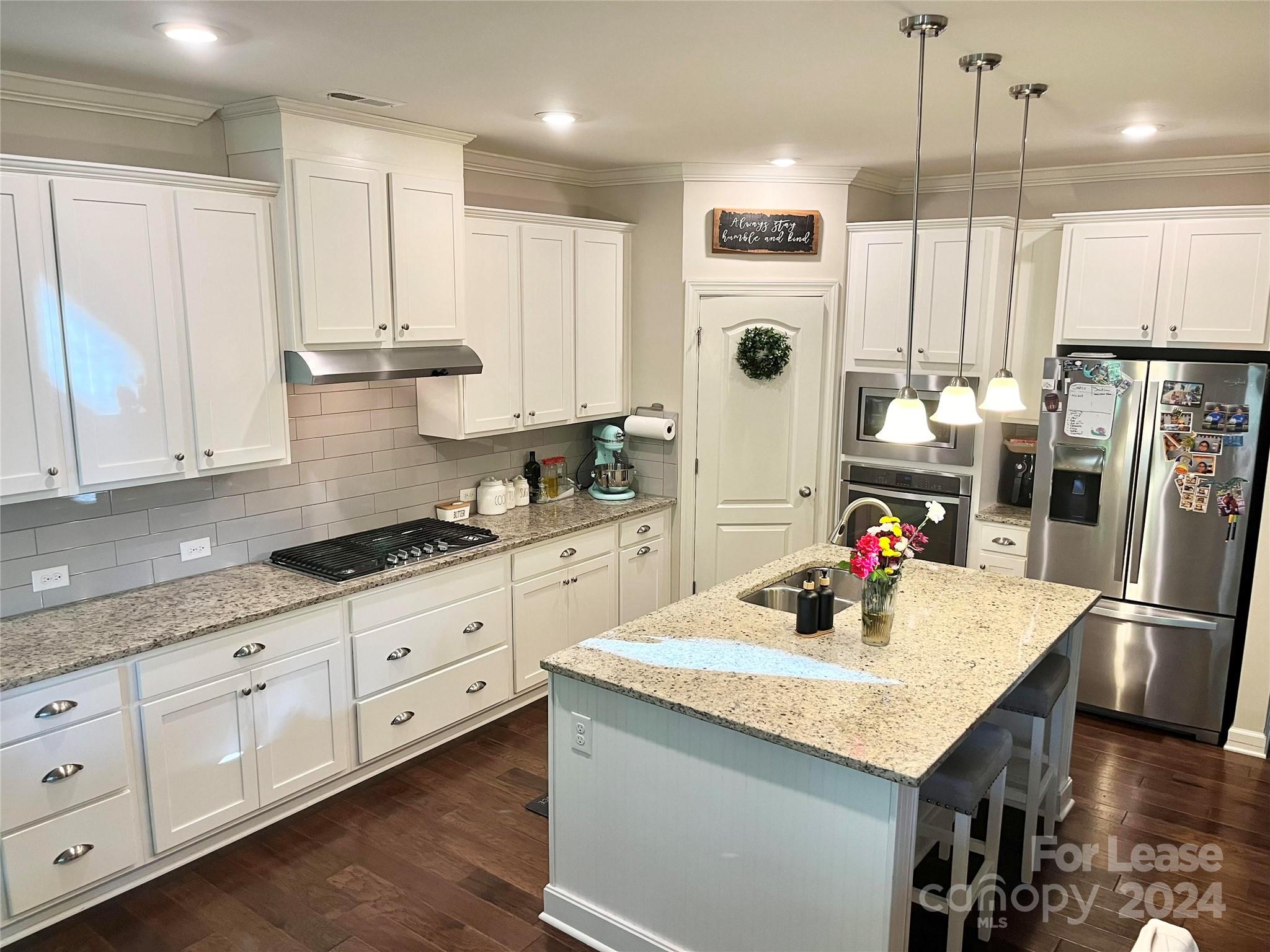 Lake Ridge - Residential Lease