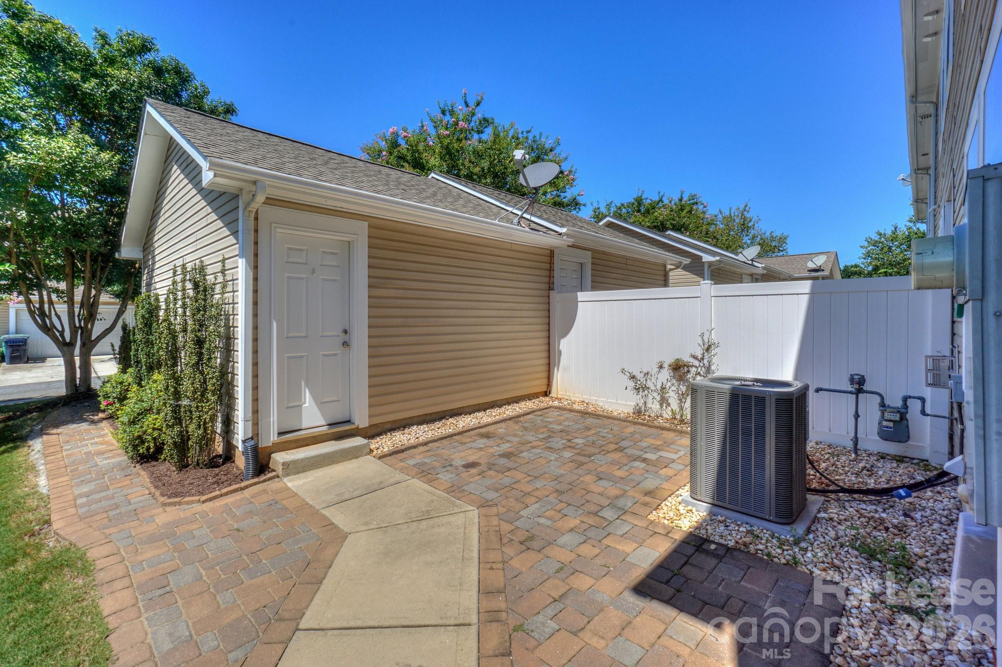 Harborside Townhomes - Residential Lease