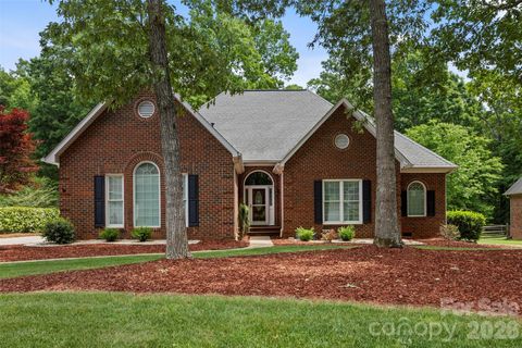 1320 Mill Race Lane Matthews NC 28104