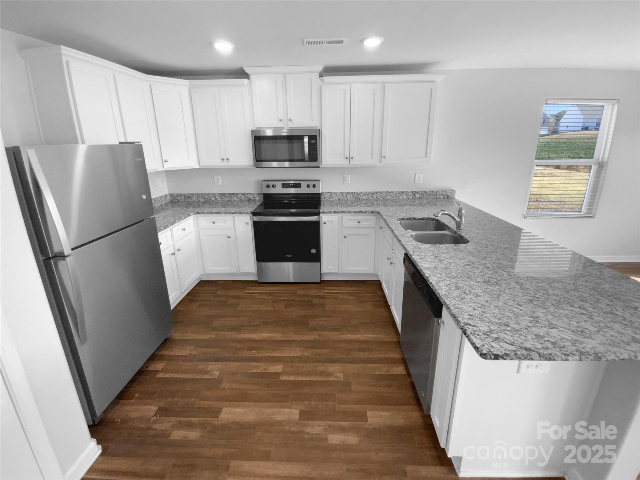 1205 Standing Oak Drive