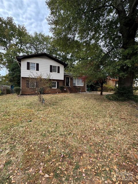 831 White Plains Road Charlotte NC 28213