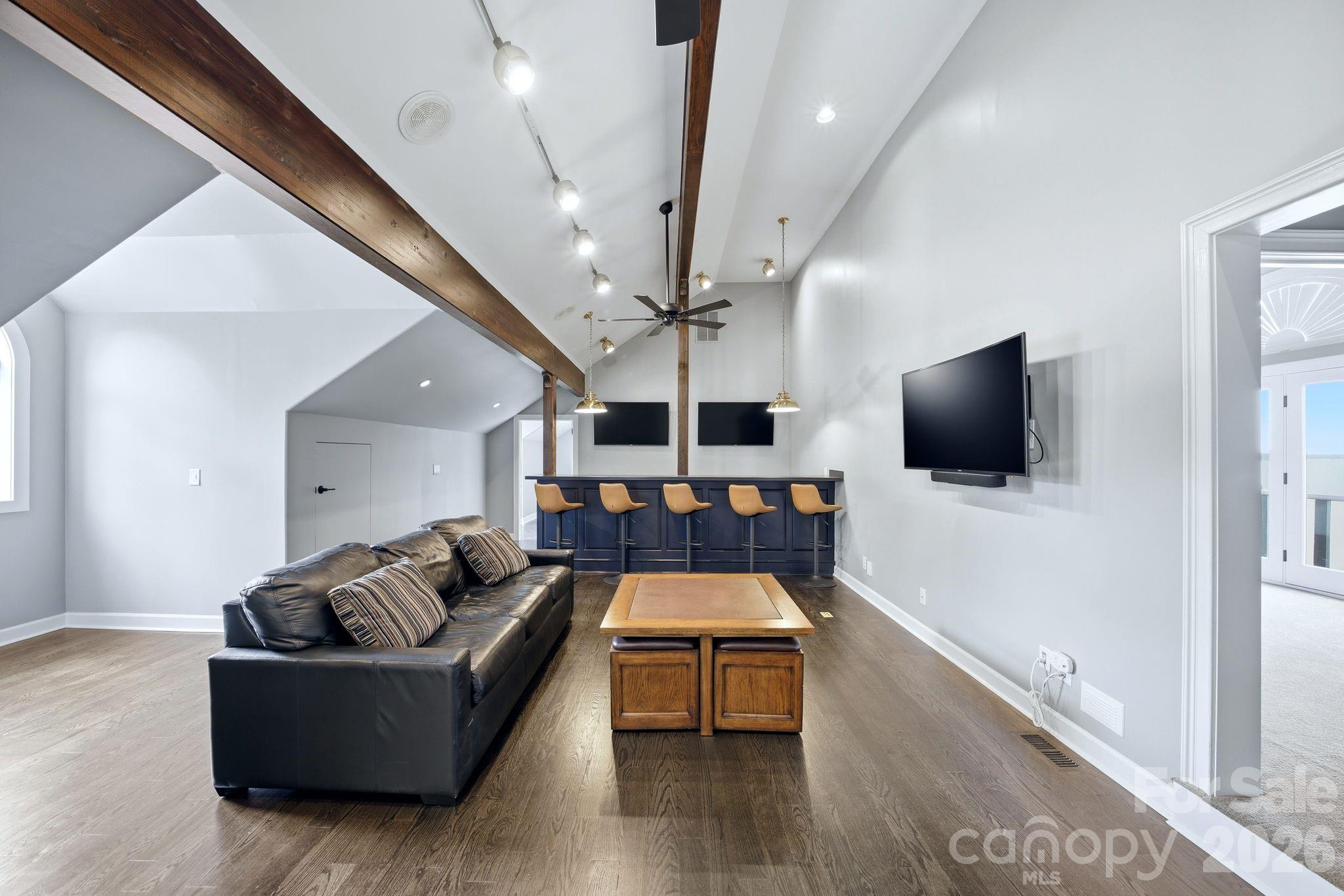 Governors Island - Residential