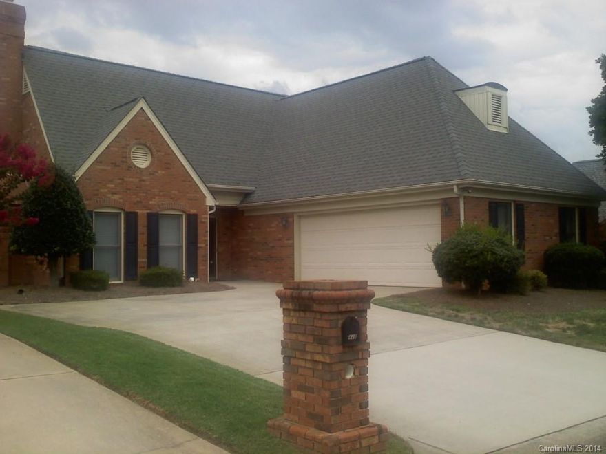 A rare opportunity in the Bailiwyck Community, the first unite to come on the market since 2007. A stunning custom built 3 bedroom / 2 bath home with open floor plan. Crown molding throughout with gas logs in great room. Eat in kitchen with bar area, and double ovens. Last but not least, full brick patio with an ever so slight water view. Our mom really was proud of that. Perfect for those wanting to down size.