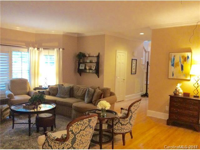 Sharon Commons - Residential Lease