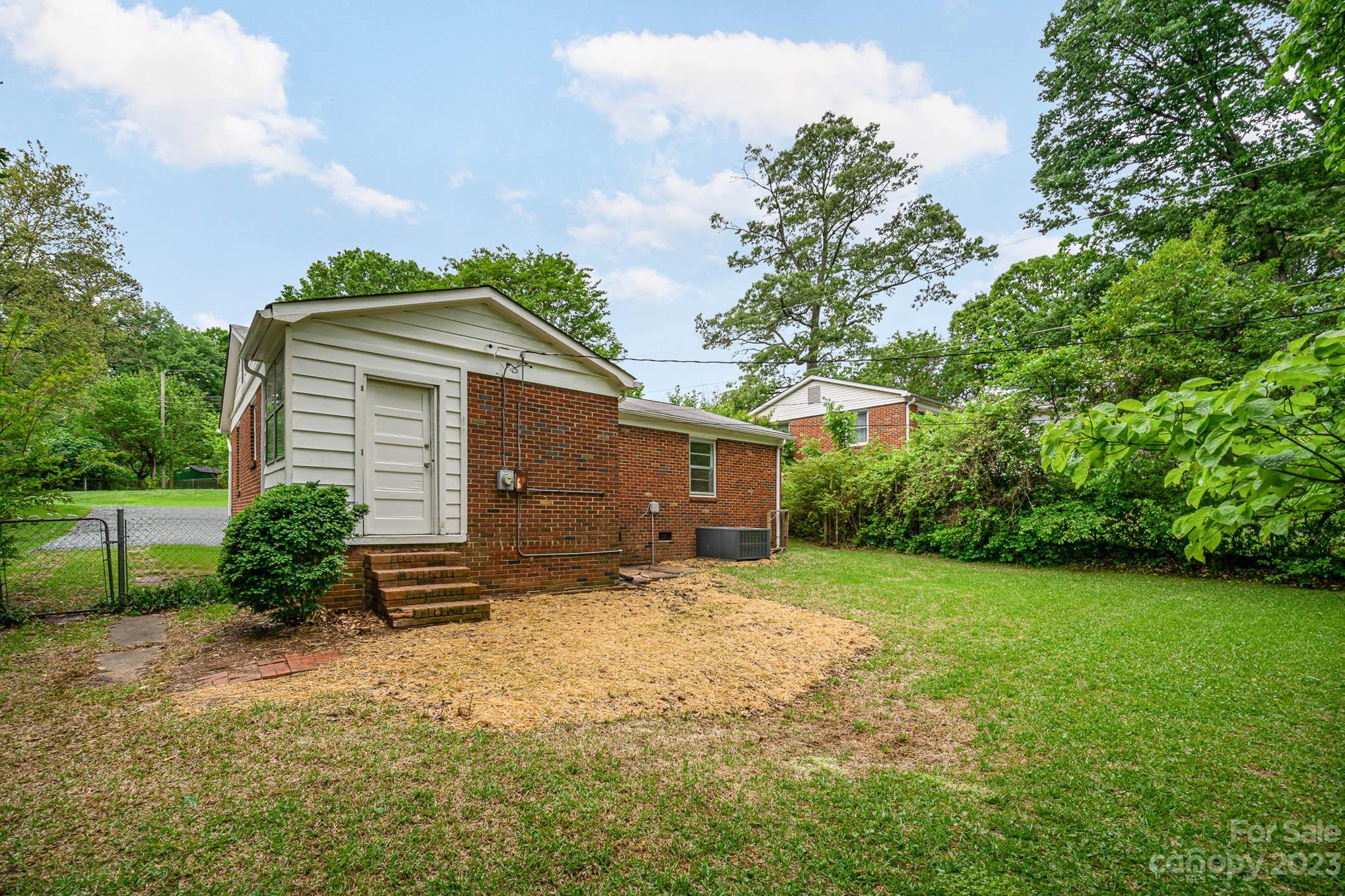 Markham Village - Residential