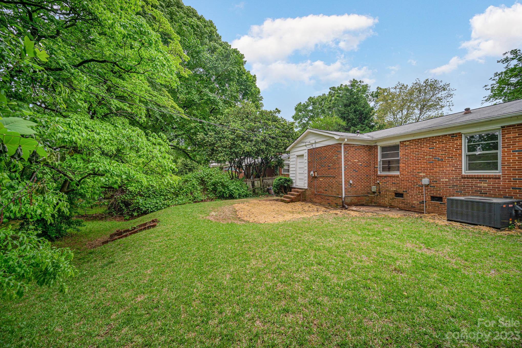 Markham Village - Residential