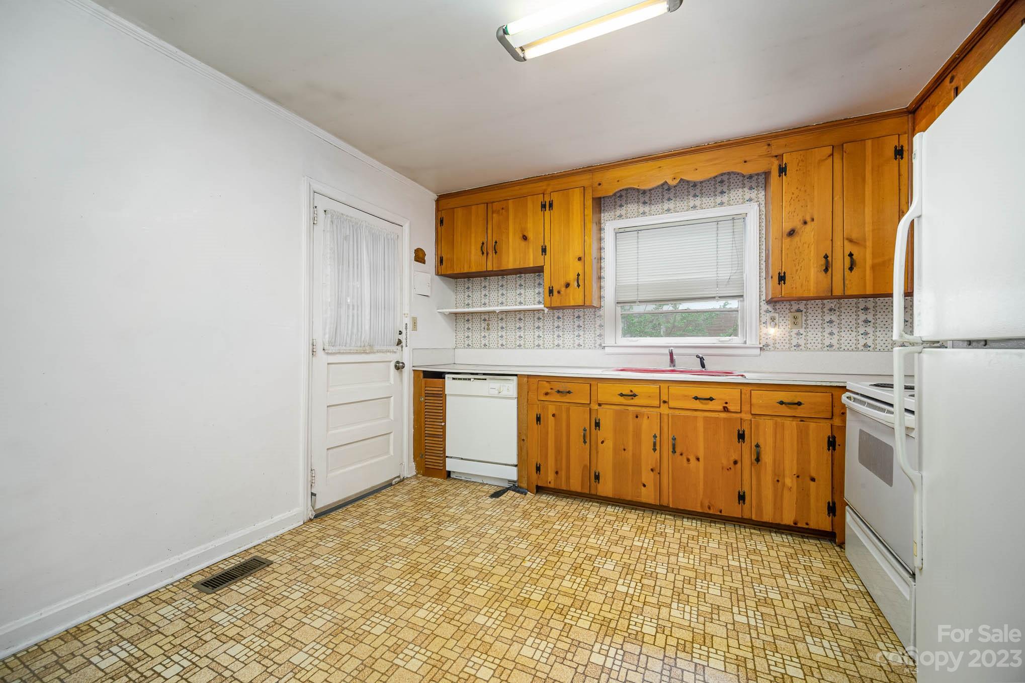 Markham Village - Residential